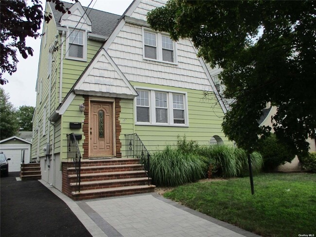Building Photo - 127 Gordon Rd Rental