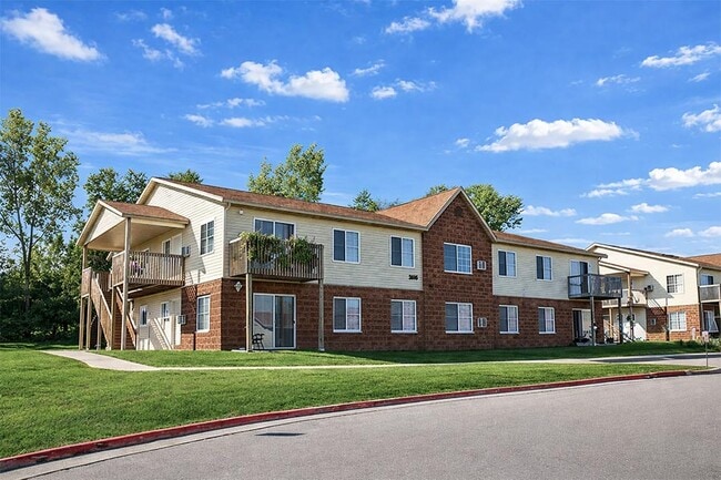 ARBOR GLEN APARTMENTS