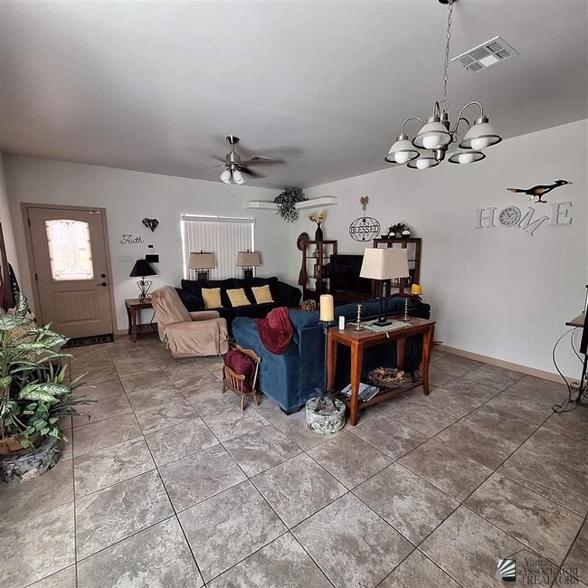 Photo - 12726 E 47th Dr