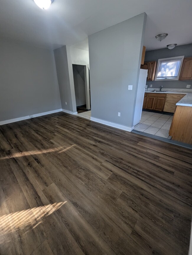 Photo - 788 George St Unit 1