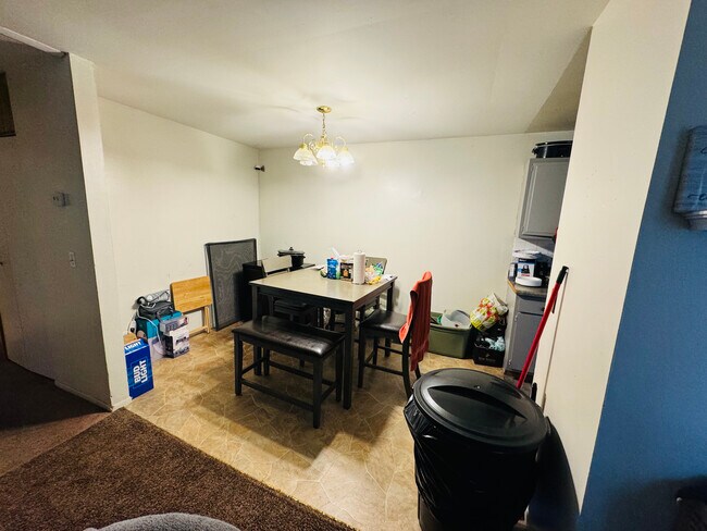 Photo - 5556 Allemong Dr Unidad 5556 Rental