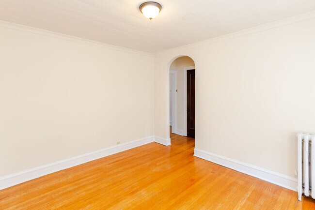 Photo - 4835 N Hoyne Ave Unit 2B