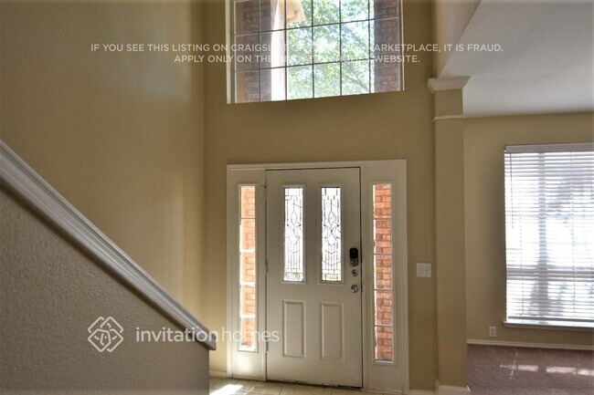 Photo - 10113 Pear St