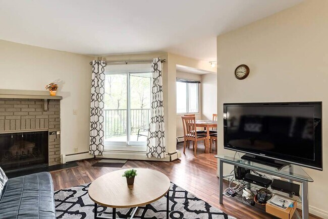 Photo - Bankview Vista