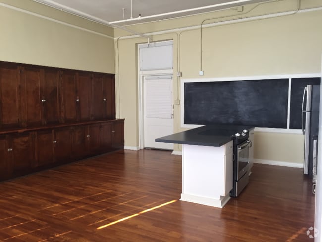 Building Photo - 1401 Scott St Unit 407 Rental