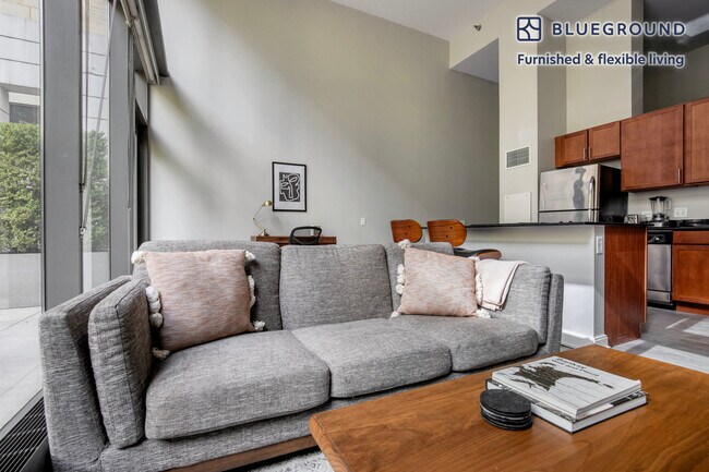 Photo - 210 N Wells St Unidad SI FL11-ID1072