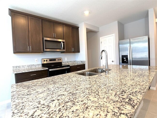 Photo - 3063 Laurel Oak Ln