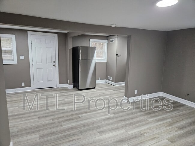 Photo - 6521 Rumple Rd