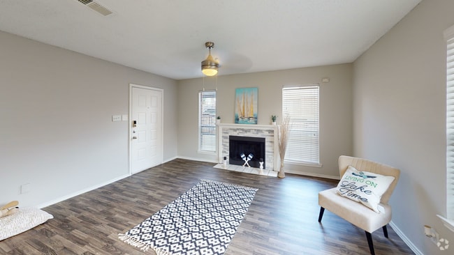 Building Photo - Villas at Lake Arlington Rental
