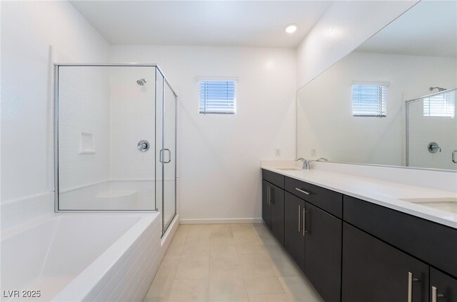 Photo - 1049 Strada Tortona