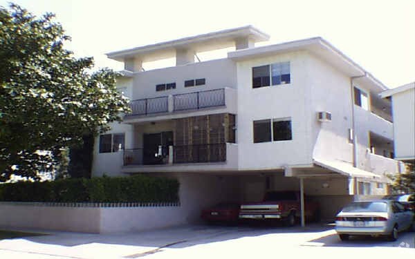 Photo - Eighty Six Eighteen Whitworth