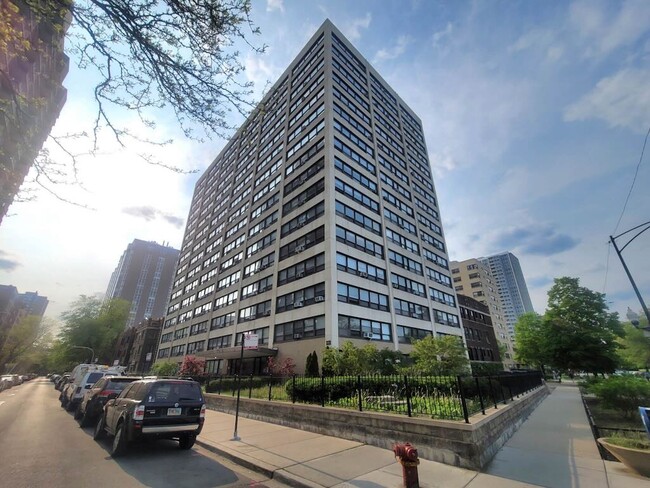 Photo - 4180 N Marine Dr Condo Unit 1021