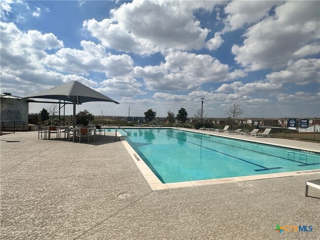 Photo - 124 Rollingwood Dr