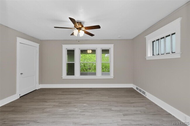 Photo - 2463 South Ave