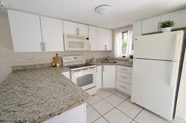 Photo - 8870 Fontainebleau Blvd Unit 409