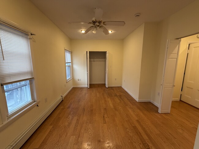 215 Lexington St