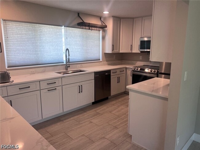 Photo - 5215 Rutland Ct