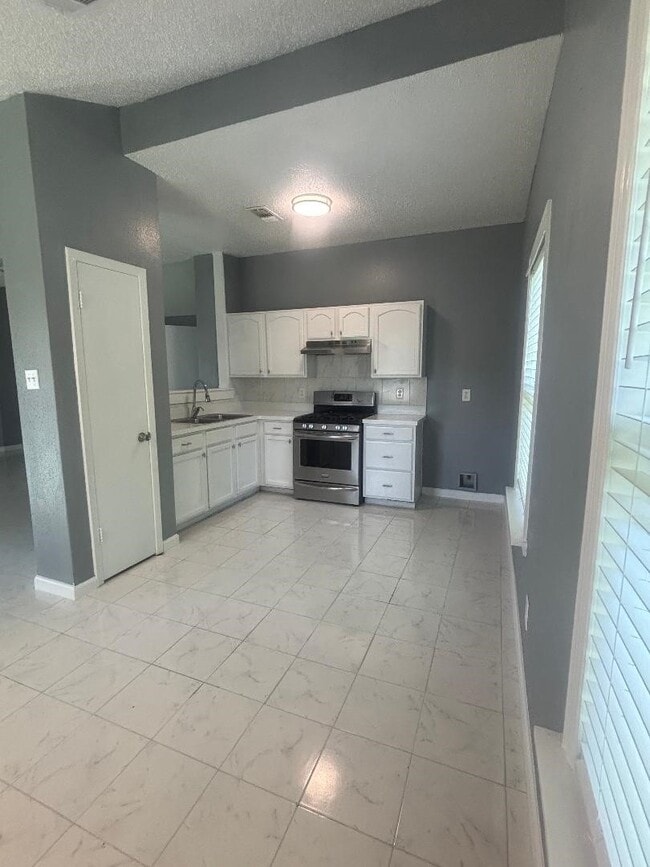 Photo - 7218 Arista Dr