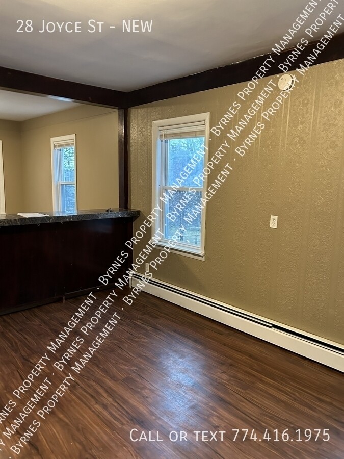 Photo - 28 Joyce St Unit NEW