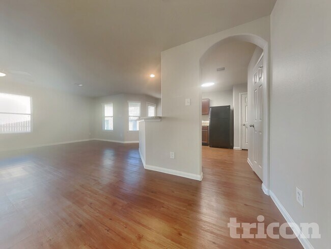 Photo - 21426 Jamals Way