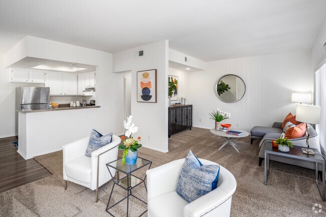 1BR, 1BA + Den - 900SF - Living Room