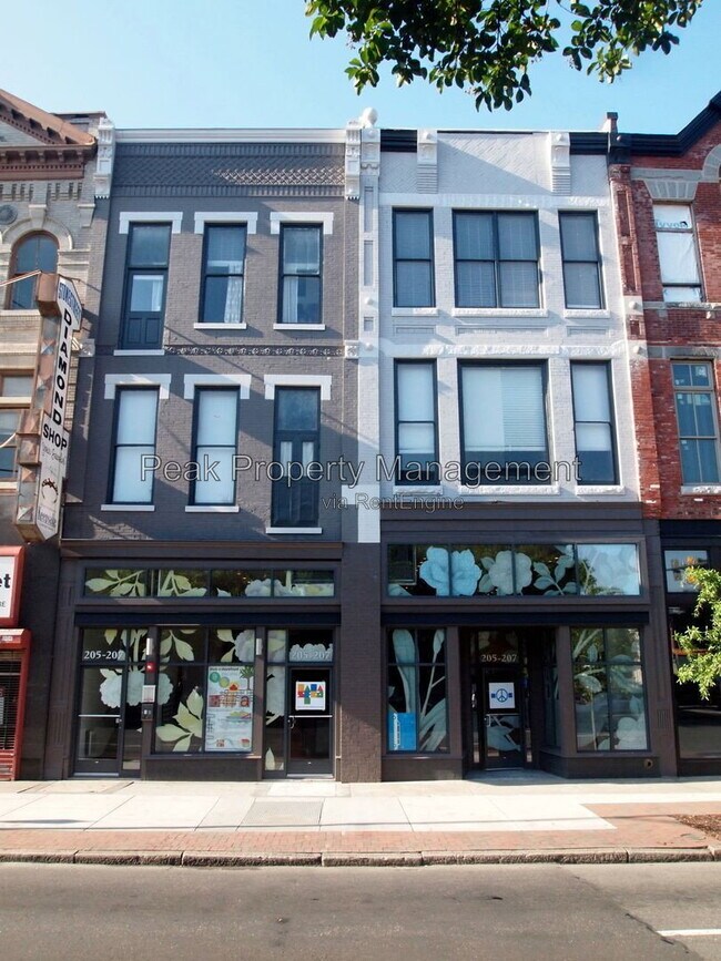 Photo - 205 E Broad St Unit 210
