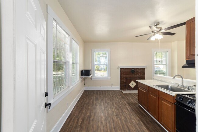 Photo - 1022 NW 3rd Ave