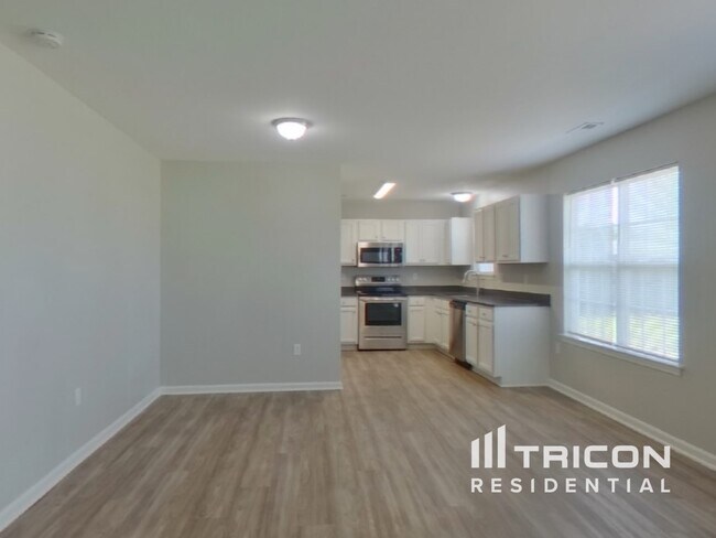 Photo - 1221 Grace Ct