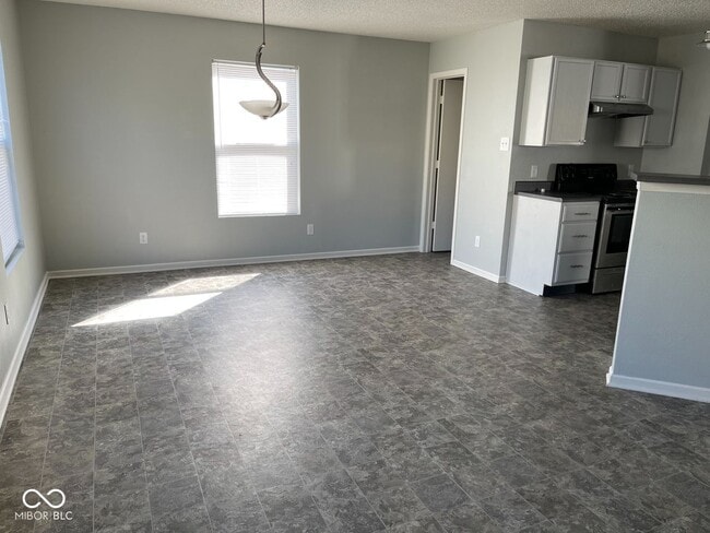 Photo - 8355 Becks Mill Ln