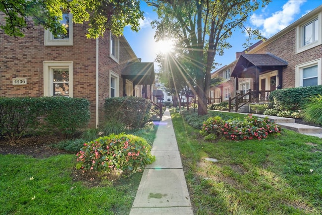 Photo - 4536 Jefferson St Townhome