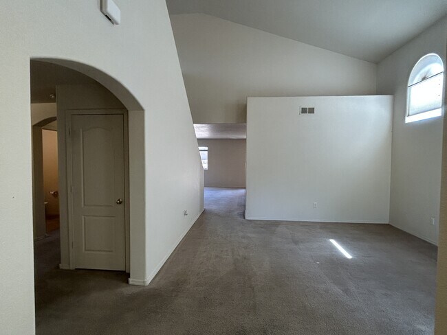 Photo - 9028 Lower Meadow Trail SW