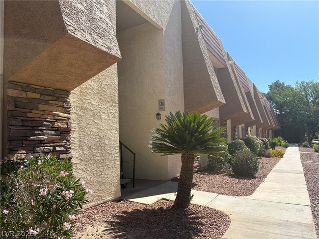 Photo - 5278 River Glen Dr Unit 411