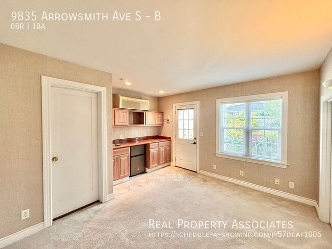 Photo - 9835 Arrowsmith Ave S Unit B