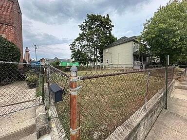 Photo - 987-989-989 Oregon Ave