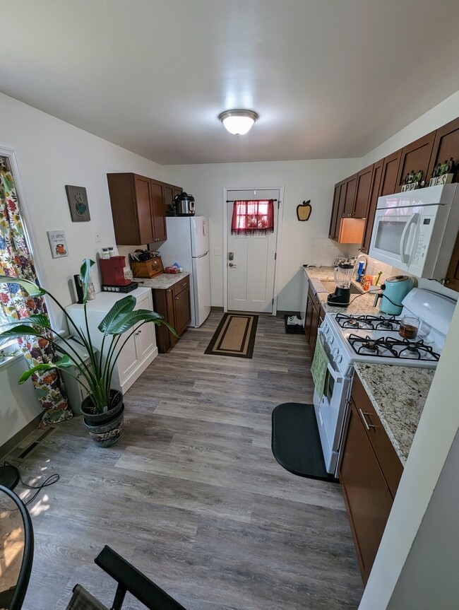 Photo - 2292 Sprucewood Dr