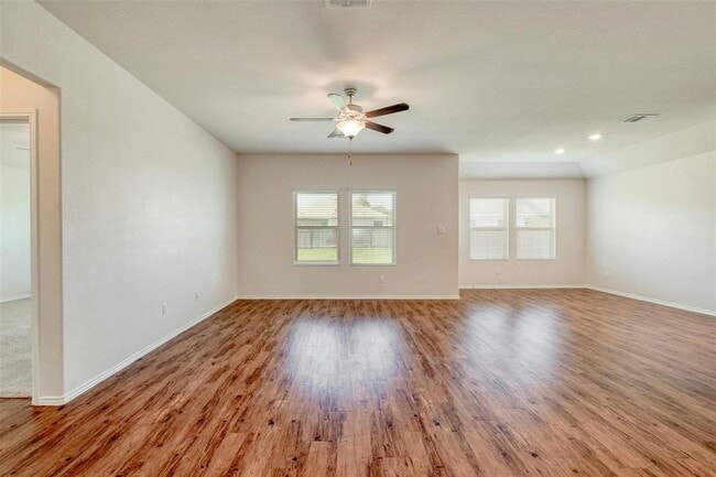 Photo - 21608 Windmill Ranch Ave