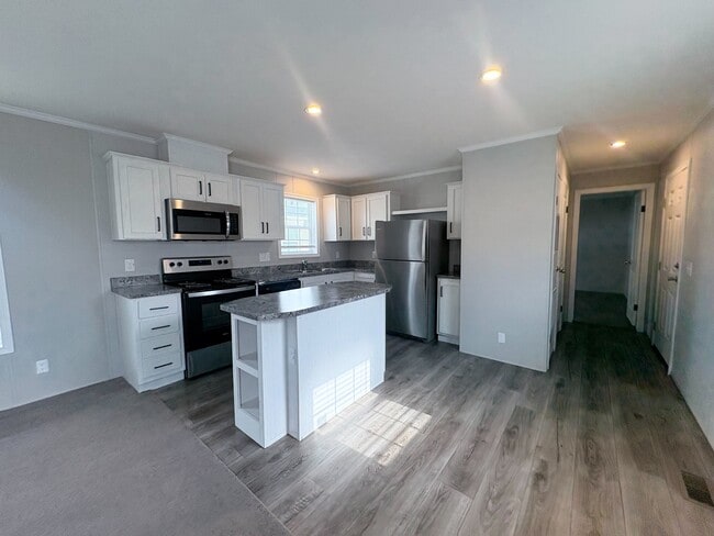 Photo - 10610 State Rte 762