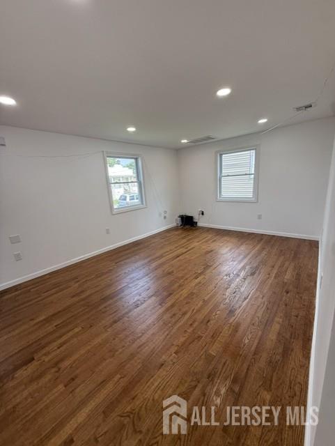 Photo - 716 Hommann Ave