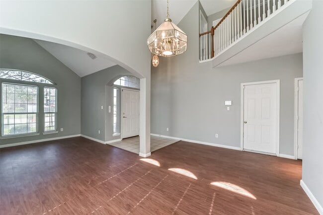 Building Photo - 440 Mystic Trail Loop Rental