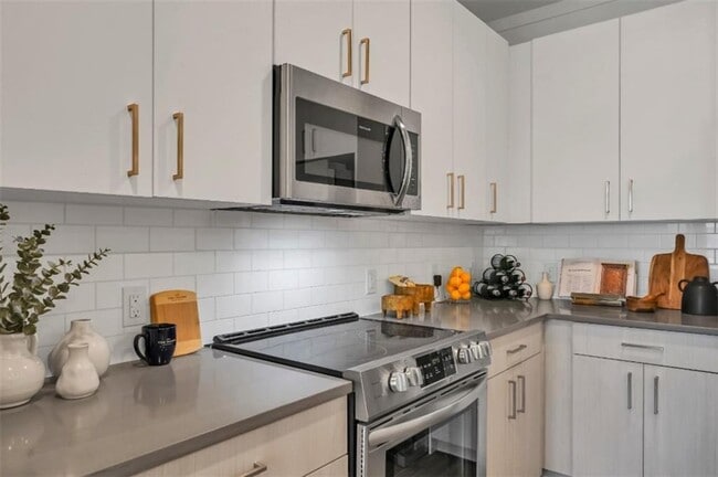 Photo - 300 Prominence Point Pkwy Unit 2302