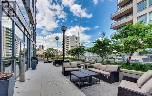 Photo - 500 St Clair Ave W Unit 605