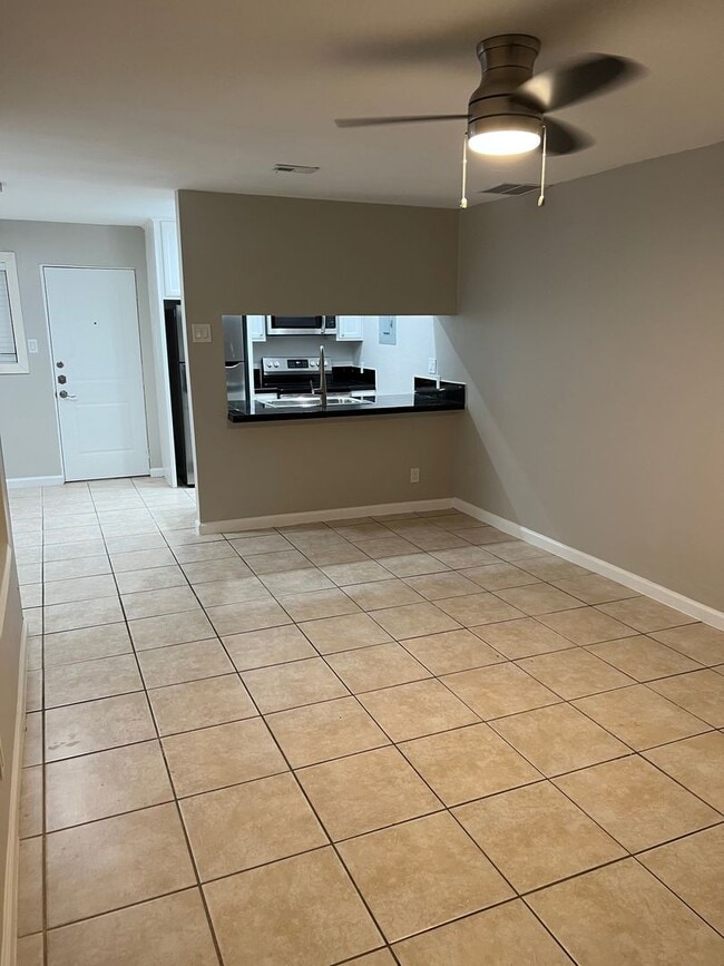 Photo - Available NOW  - 2 story 2 Bed 1 Bath - 2 ...