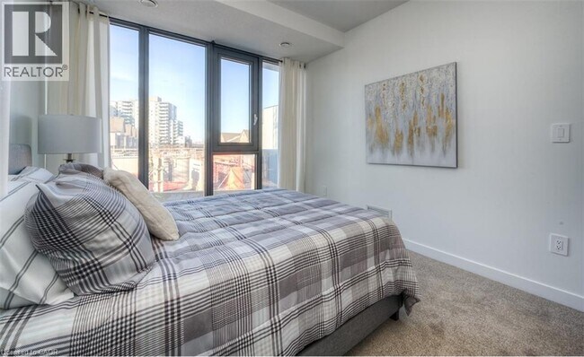 Photo - 1434 Highland Rd W Unit 802