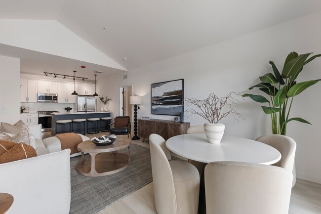 2x2 Living & Kitchen View