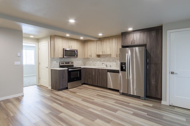 Photo - 204 9th NW St