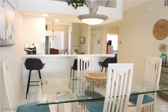 Building Photo - 6660 Beach Resort Dr Unit 1005 Rental
