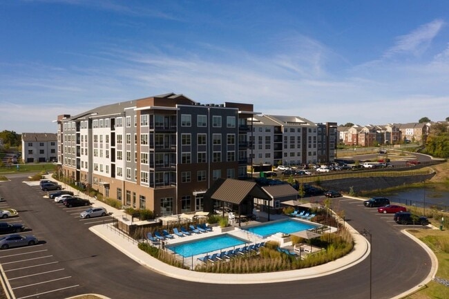 Photo - Axiom Cabin Branch