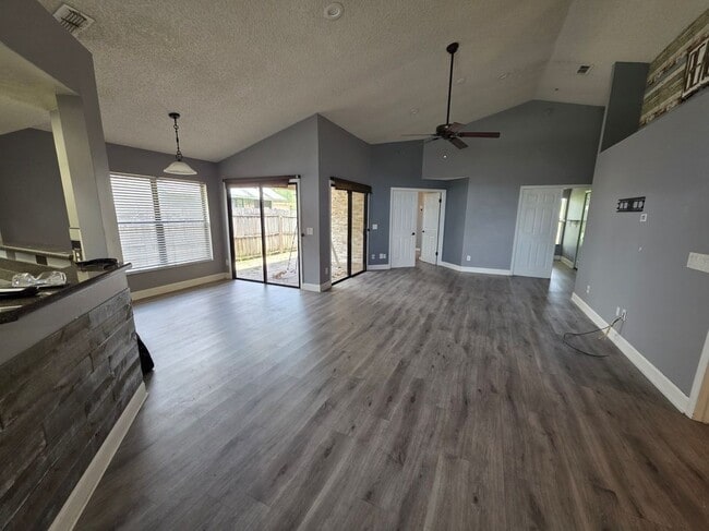 Photo - 2371 Piedmont Lakes Blvd