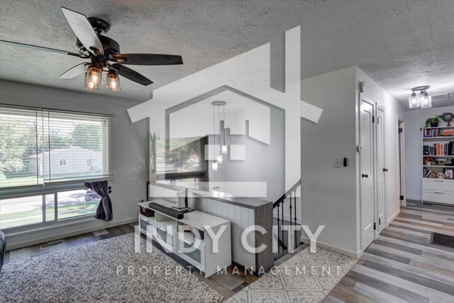 4144 Balboa Dr