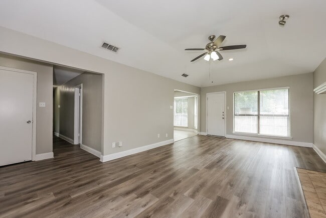 Photo - 7051 S Meadow Dr E